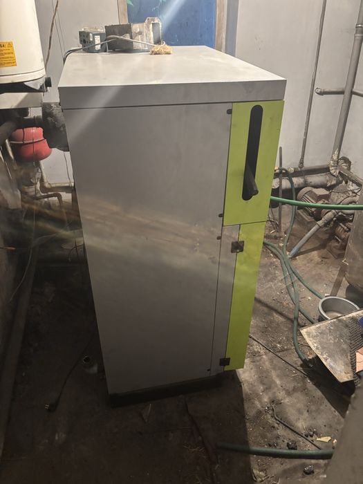 Kocioł na pellet 24kW z zasobnikiem 188L Viteco EG Pellet Mini Compact
