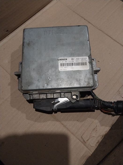Блок керування двигуном  LAND ROVER DISCOVERY 2.5