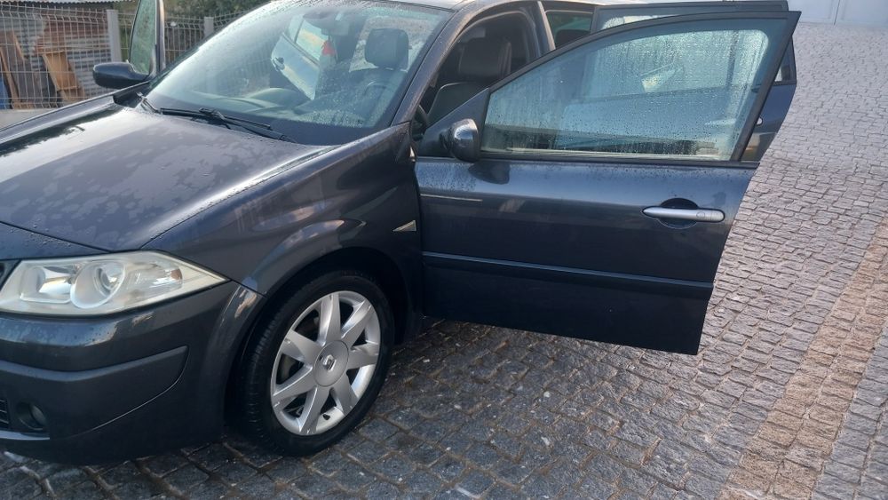 Carrinha megane2528955119492157446