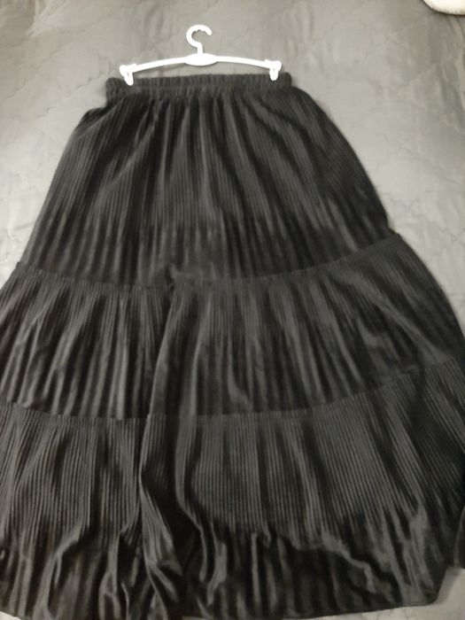 Довга юбка чорна