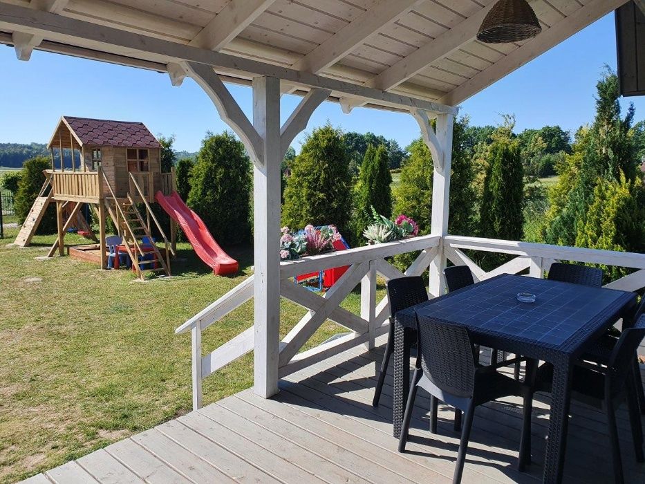 Domki całoroczne "Aneczka" w Dębinie nad morzem