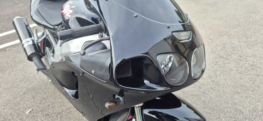 Kawasaki zx7 black édition