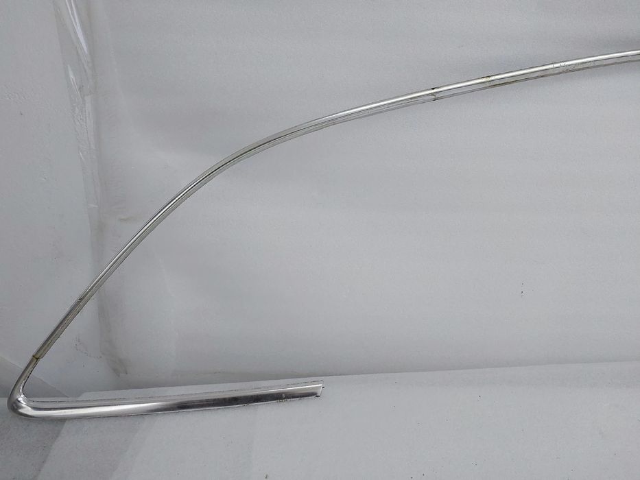 Friso painel direito AUDI Q5 (8R)