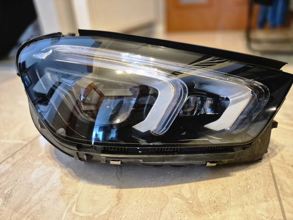 Lampa prawa Mercedes Gle Multibeam led 167