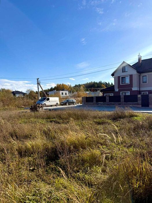 Продаж земельної ділянки в елітному районі с. Рясне-Руське