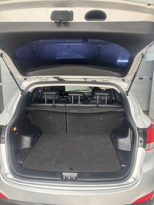 HYUNDAI IX35 ідеальний стан