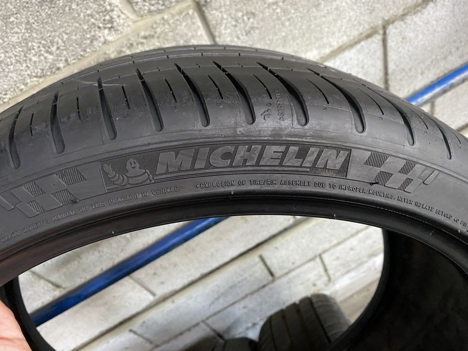 Літні шини 235/35 R19 (91Y) MICHELIN