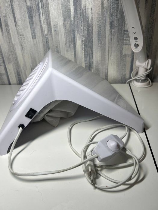 Витяжка для манікюру 100W