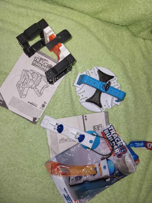Комплект Hot wheels аксесуарів Track Builder system
Track Builder syst
