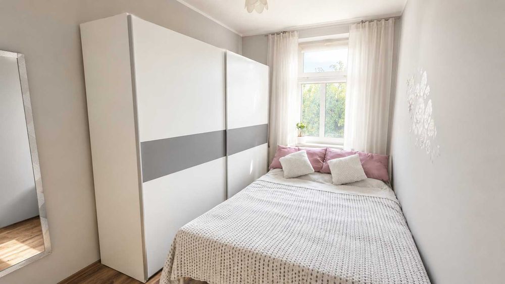2 pokoje | 35 m² | 1 piętro | Miejsce parkingowe | Starobrzeska