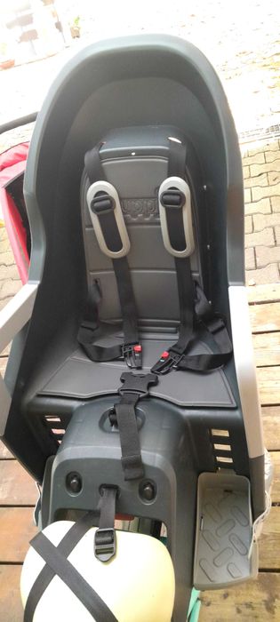Carrier Polisport Guppy Maxi. Велосипедне крісло для дитини.