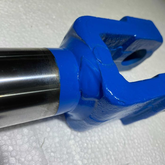 Шток гідрошиліндра ЦС100, Ц100х200 кований, чистота обробки поверхні