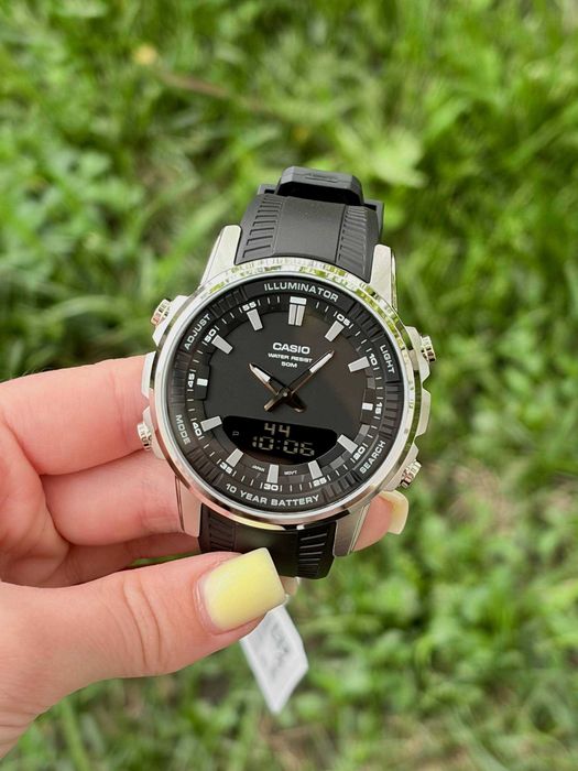 Чоловічий годинник Casio AMW-880-1A.