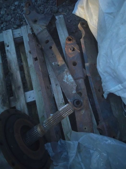 Podnosnik,Ramiona podnośnika ursus 914,385,1224 zetor 12145