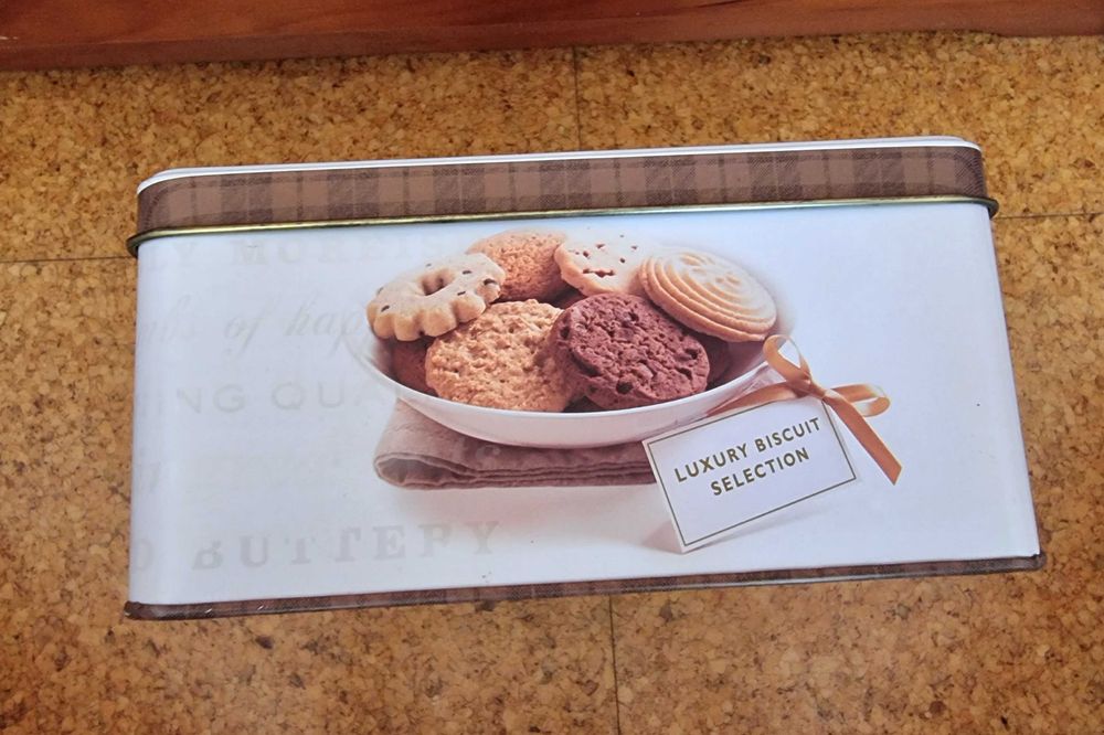 Border Biscuits Decorative/ Cookie Box64751558147841125