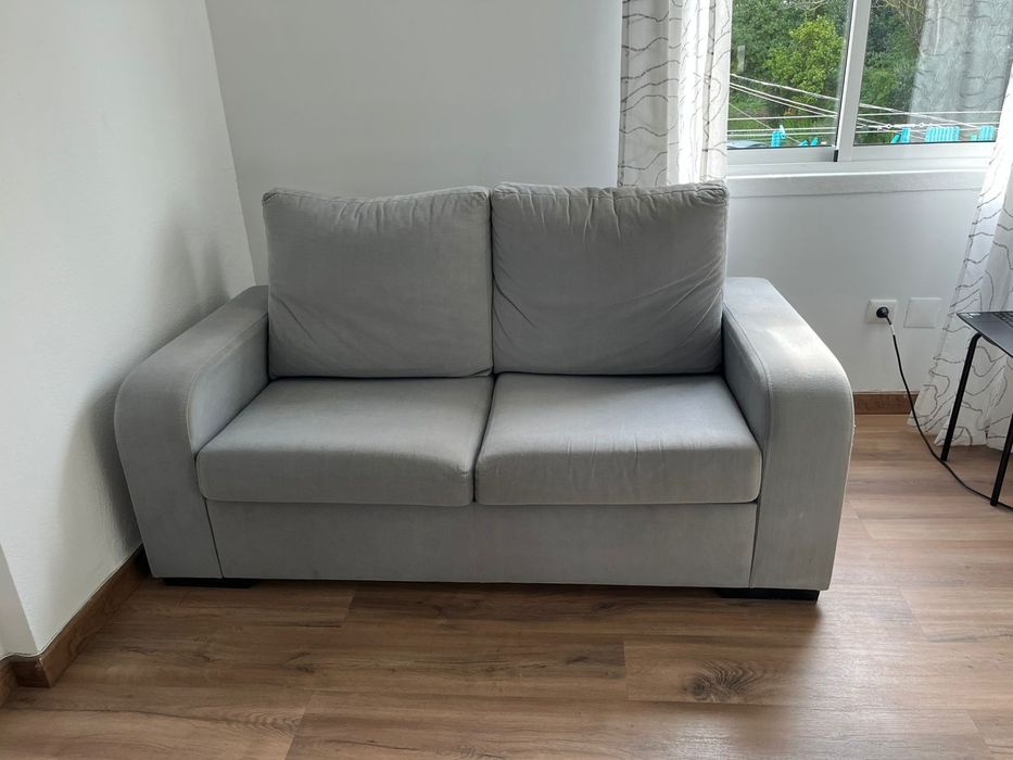 Sofa dois lugares
