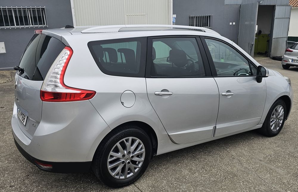 Renault Grand Scenic