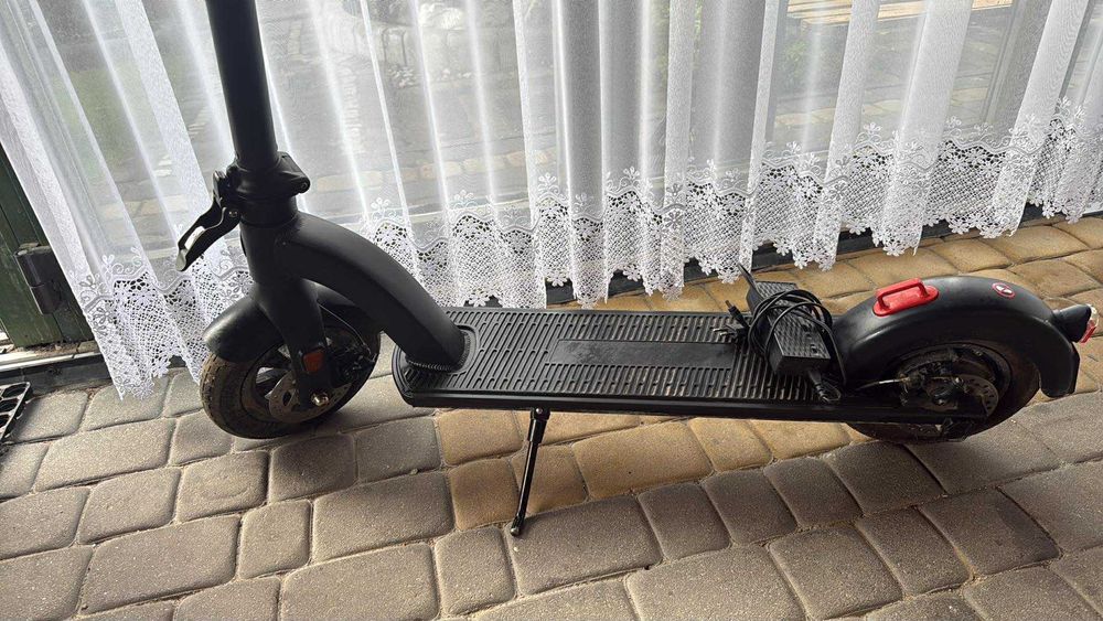 Hulajnoga elektryczna