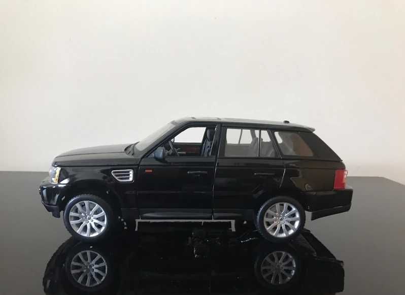 Miniatura BBurago Range Rover Sport