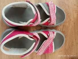 sandały dziewczęce