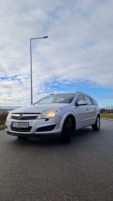 Sprzedam Opel Astra H 1.8 benzyna +gaz.