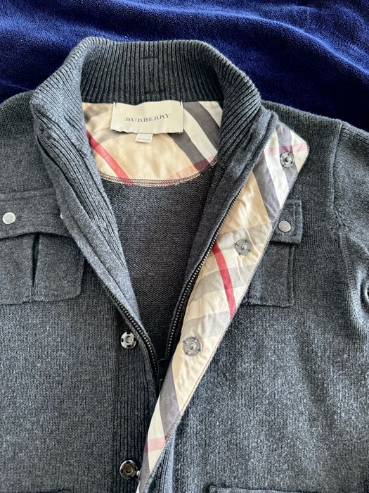 Кофта на змейке BURBERRY оригинал /новом состоянии,150 см,б/у