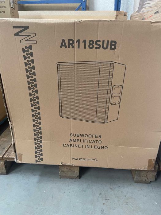 Subwoofer ativo 18", 1200W