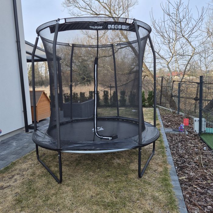 Trampolina śr. 244 cm do naprawy noga