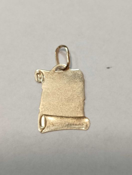 Złoty medalik 0,50 g