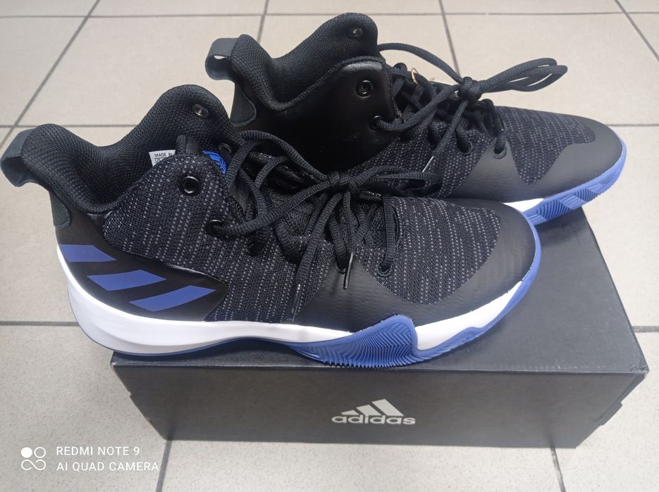 Nowe buty męskie Adidas B43615 do kosza, rozm. od 40 do 46.5