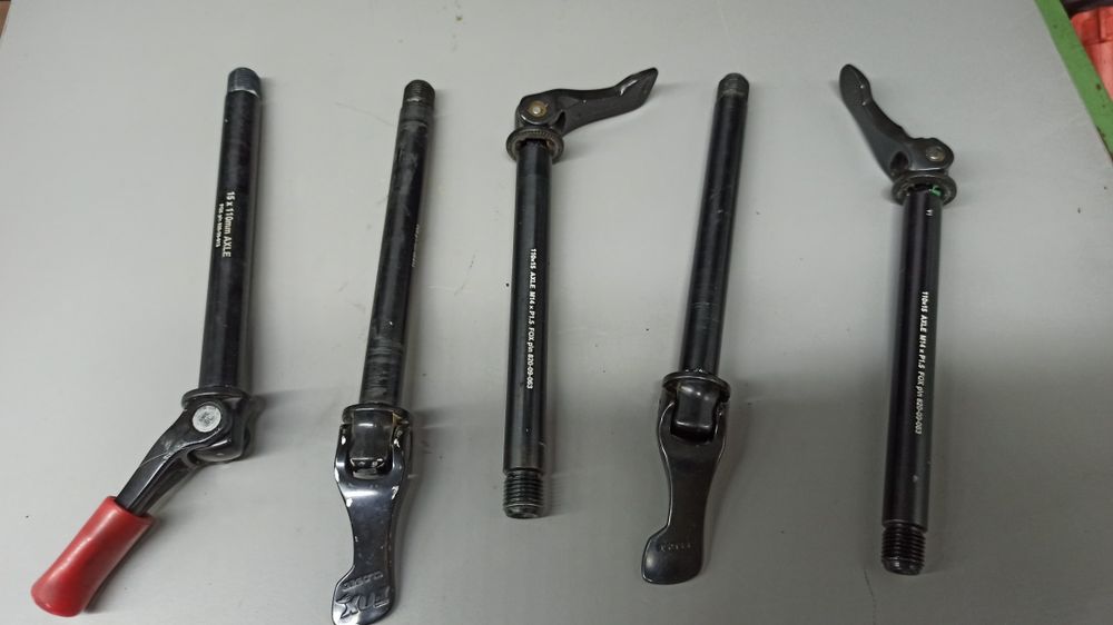 Oś Fox 15x110 szybkozamykacz oryginał