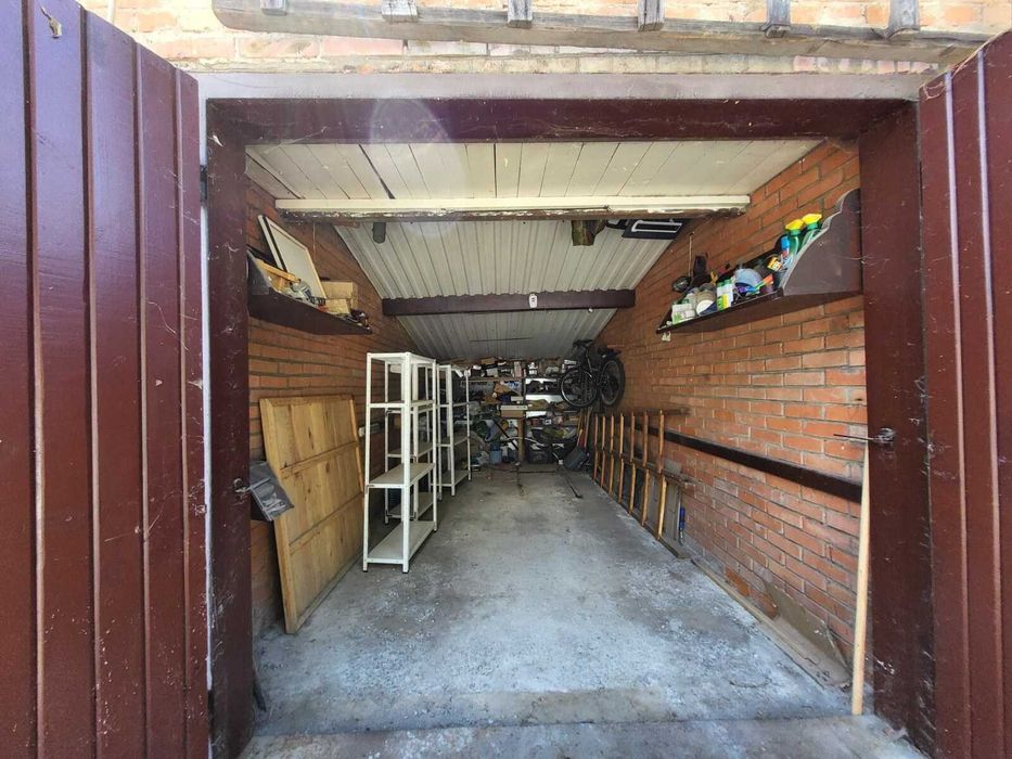 Продаж гаража в Центрі