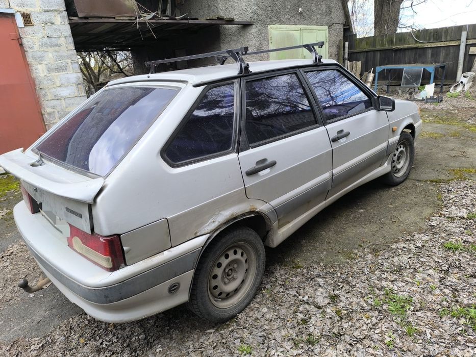 Автомобіль ВАЗ 2114