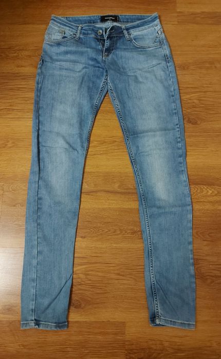 Джинси 28 размер