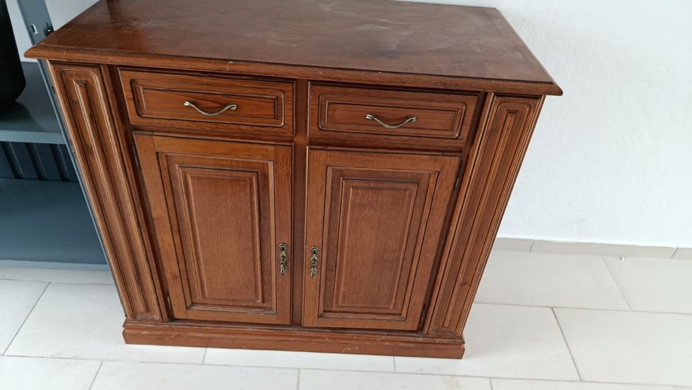 Movel de cerejeira em otimo estado