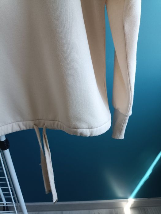 Bluza z wiązaniem