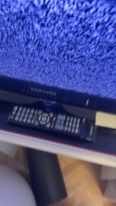 Samsung led tv 32 polegas (c/mesa)
