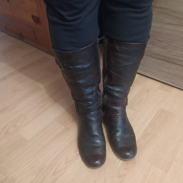 Damskie kozaki ze skóry rozmiar 40