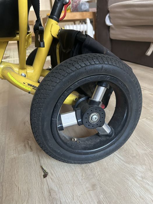 Велосипед дитячий триколісний з батьківською ручкою