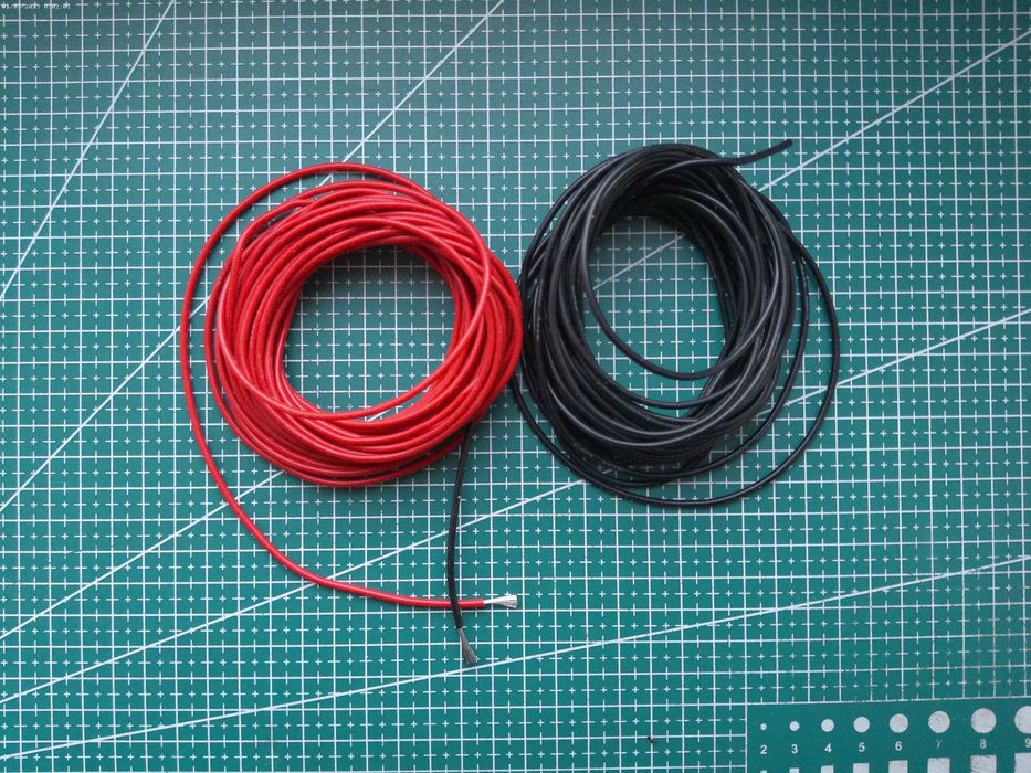 Специальный мягкий высокотемпературный силиконовый провод AWG18.