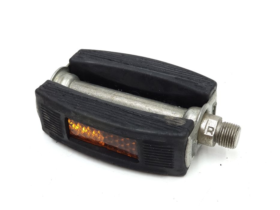 NOWY Prawy pedał Stomil Bydgoszcz Romet Universal Tyler ZZR PRL