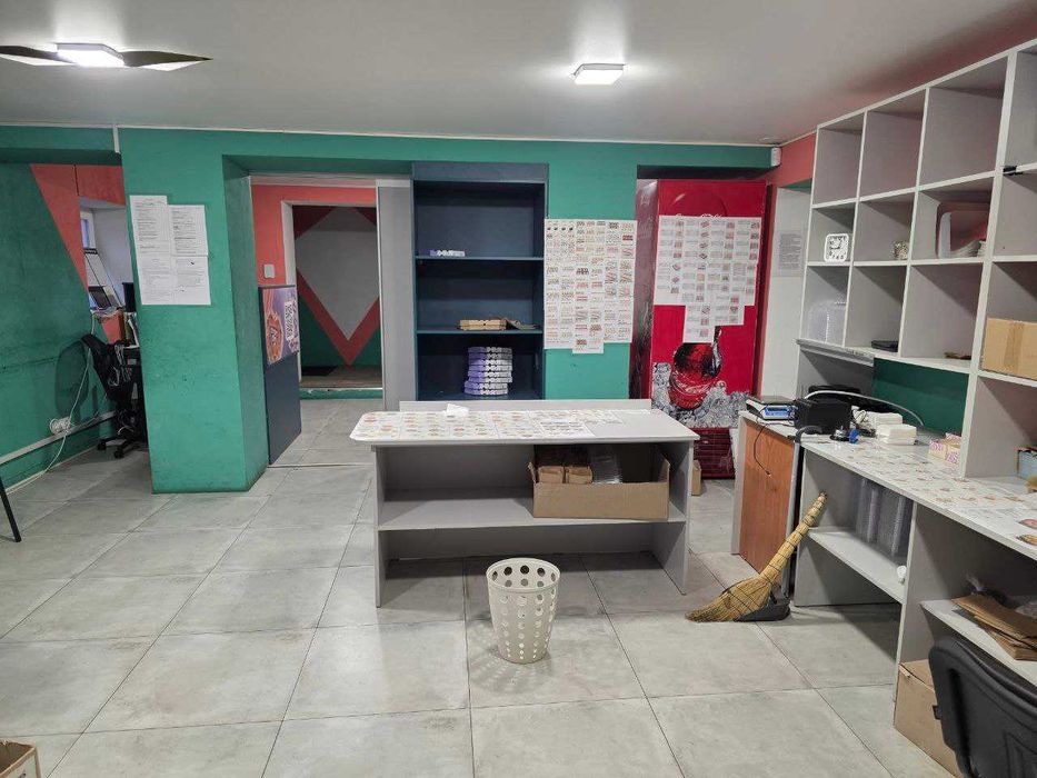 Продаж комерційного приміщення по вул.Юліана Матвійчука, площа 140кв.м