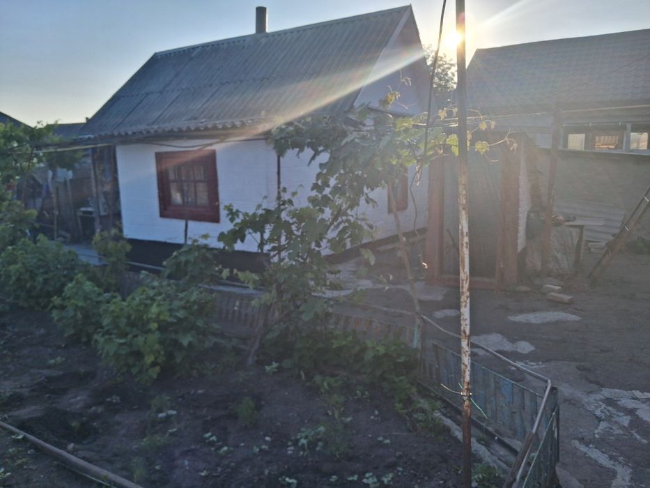 Продам будинок .