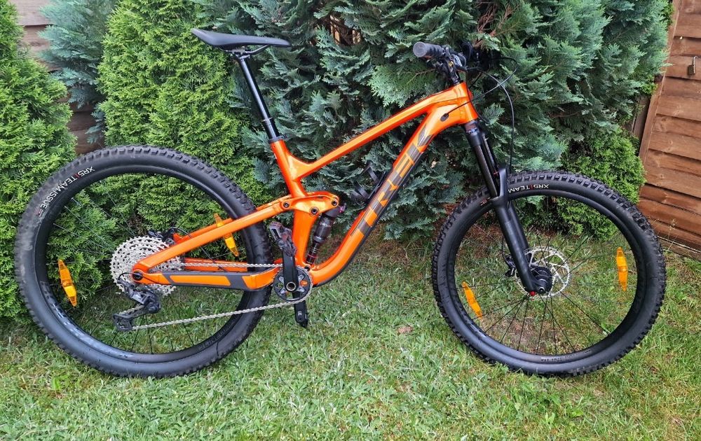 Rower TREK Slash 7 jak nowy
Full suspension.