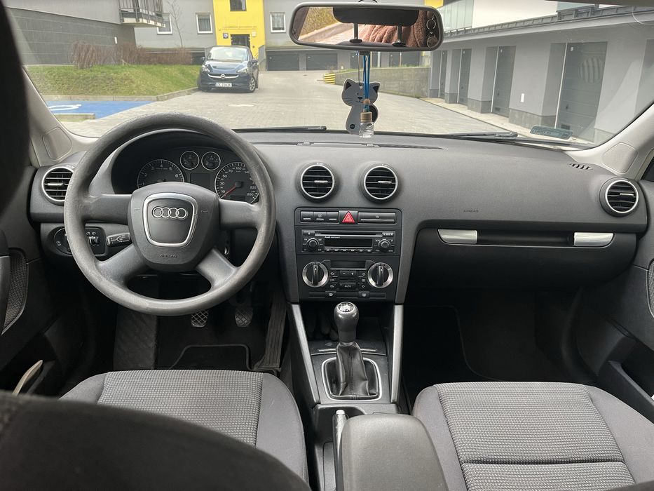 Audi A3 5-drzwiowe benzyna 1.6 + LPG