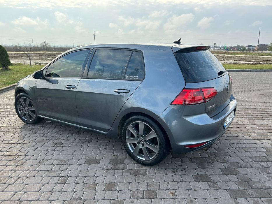 Автомобіль Golf 7