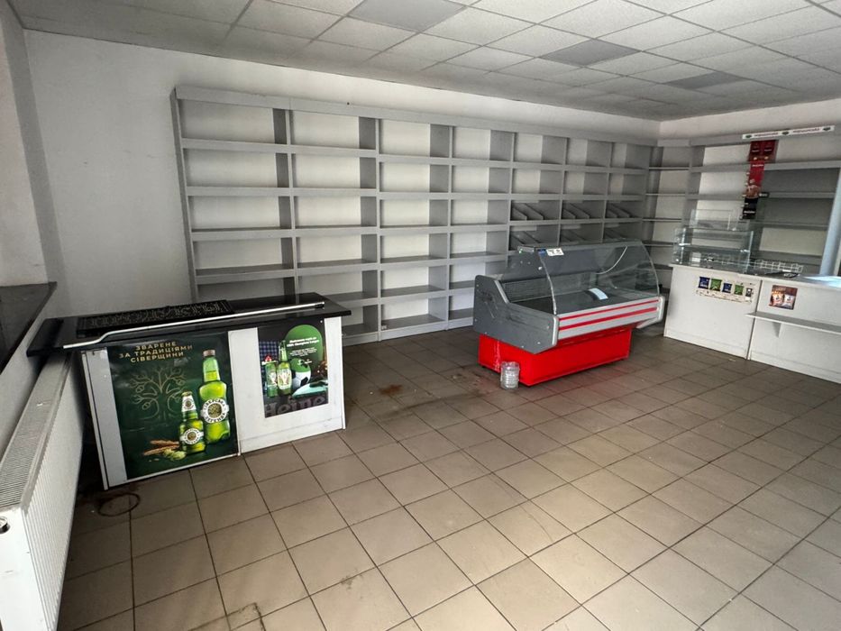 Стелажі , холодильні камери