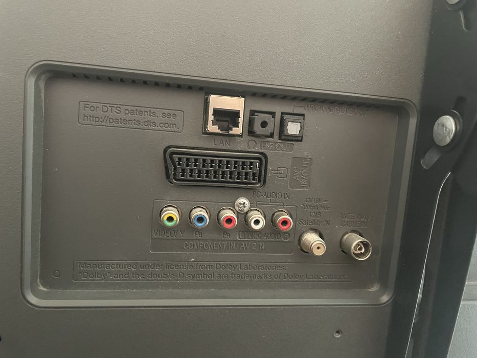 Телевізор LG 42LB582V 2014 року