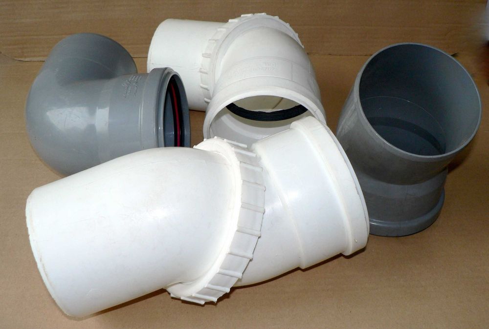 Kolana kanalizacyjne PCV  110