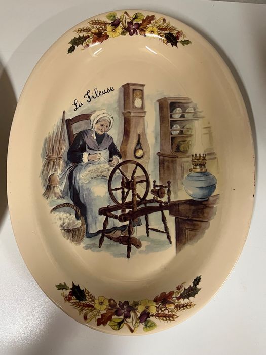 2 lindas travessas francesas